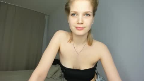 Chloe online show from February 13, 11:17 am