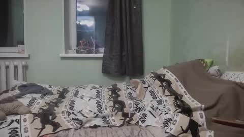 Snapshot of xlunasexyx chatting on December 4, 3:10 pm Luna online show from December 4, 3:10 pm