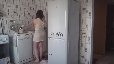 Snapshot of xlunasexyx chatting on February 6, 6:29 am Luna online show from February 6, 6:29 am