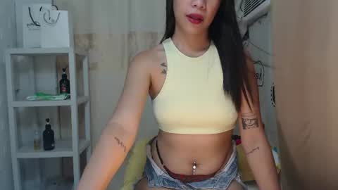 Snapshot of xmaxie_ chatting on August 4, 2:41 pm Maxie online show from August 4, 2:41 pm