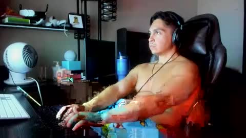 xoalejandroxo6 online show from May 5, 5:59 am