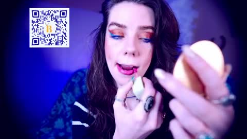 Bella Bondai online show from May 26, 3:35 am