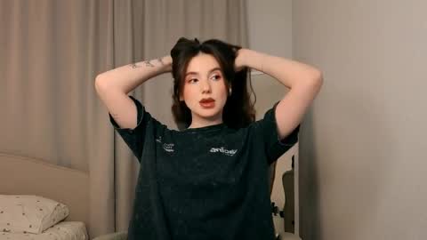 Jane online show from April 16, 7:58 pm