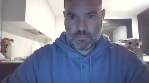 xoriso online show from January 3, 6:35 pm