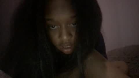 Snapshot of xoxoprettyprincess chatting on May 26, 10:50 pm xoxoprettyprincess online show from May 26, 10:50 pm