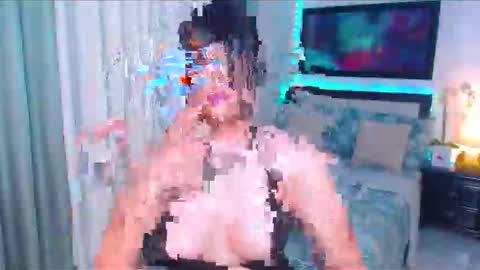 amanda online show from April 9, 6:30 am