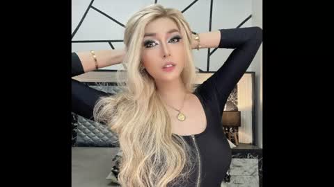 xsexysucker online show from June 23, 2:09 am