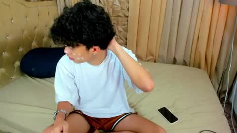 xsianhotcocxx online show from April 19, 4:17 pm