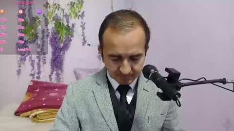 xthesexybossx online show from September 28, 3:28 pm