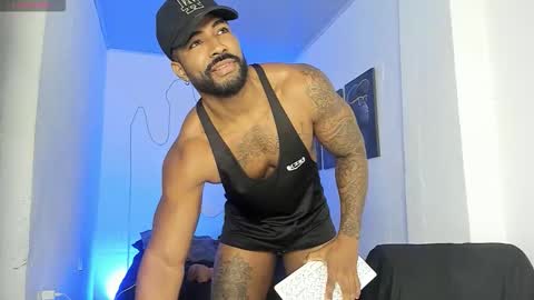 Stipp3r online show from October 23, 1:43 pm