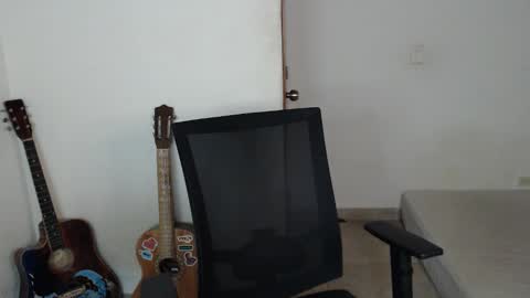 Snapshot of xtranherr chatting on November 8, 3:07 am xtranherr online show from November 8, 3:07 am