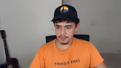 Snapshot of xtranherr chatting on November 18, 1:55 am xtranherr online show from November 18, 1:55 am