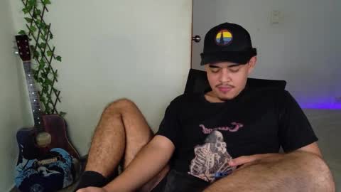 Snapshot of xtranherr chatting on February 11, 1:54 am xtranherr online show from February 11, 1:54 am