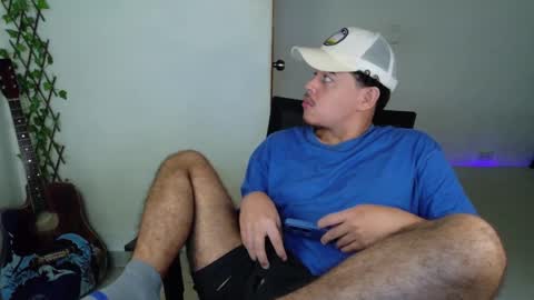 Snapshot of xtranherr chatting on February 24, 1:47 am xtranherr online show from February 24, 1:47 am