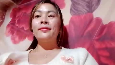 xuxulove00 online show from December 20, 1:07 pm