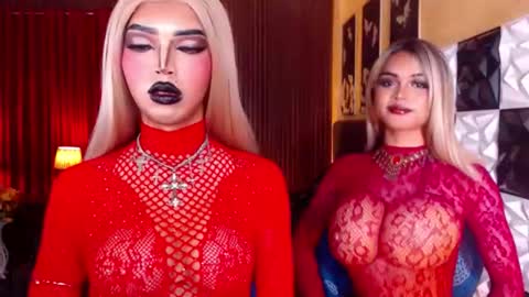 Snapshot of xwantedsugarx chatting on April 7, 8:15 am Amelia online show from April 7, 8:15 am