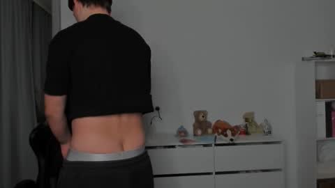 raul online show from February 12, 11:55 pm