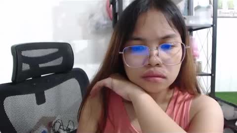 Snapshot of xxana_pinay_26xx chatting on February 2, 11:42 pm xxana_pinay_26xx online show from February 2, 11:42 pm