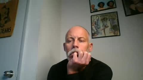 Snapshot of xxbrunomoore chatting on January 15, 8:26 pm Bruno Moore X online show from January 15, 8:26 pm