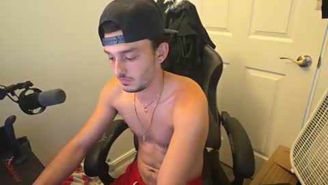 XxDreamBoyxX online show from June 28, 8:26 pm