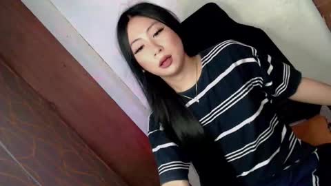 Snapshot of xxexpensive_candy chatting on November 7, 1:16 am Janae online show from November 7, 1:16 am