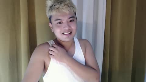 Loyd online show from February 10, 4:44 pm