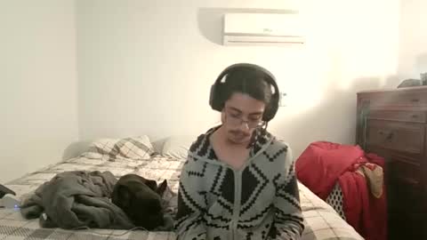 Snapshot of xxjasoneecx chatting on December 6, 12:16 pm XxJasoncxX online show from December 6, 12:16 pm