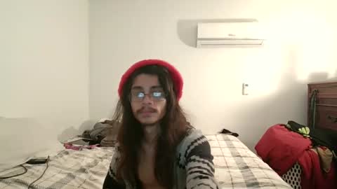 Snapshot of xxjasoneecx chatting on December 8, 11:46 am XxJasoncxX online show from December 8, 11:46 am