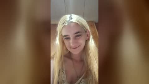 Snapshot of xxjessiebugxx chatting on July 11, 3:42 am xxjessiebugxx online show from July 11, 3:42 am