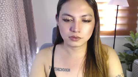 Snapshot of xxjulielovesyouxx chatting on January 24, 6:46 am July online show from January 24, 6:46 am