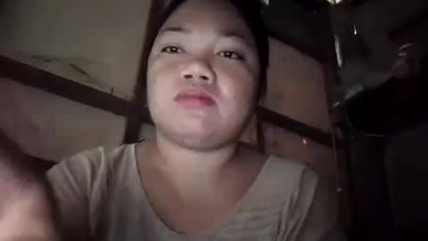 Snapshot of xxloriexx_me chatting on May 22, 11:54 pm xxloriexx_me online show from May 22, 11:54 pm