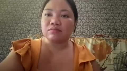 Snapshot of xxloriexx_me chatting on June 14, 4:47 am xxloriexx_me online show from June 14, 4:47 am