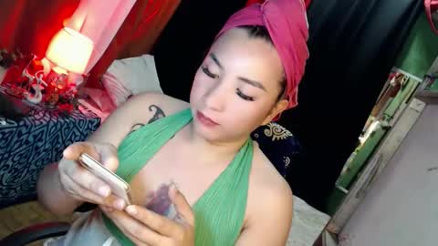 Snapshot of xxmariabig6xx chatting on March 31, 9:53 am xxmariabig6xx online show from March 31, 9:53 am