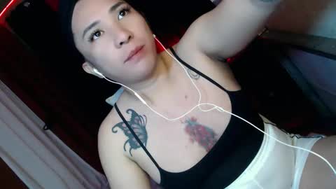 Snapshot of xxmariabig6xx chatting on April 14, 9:37 am xxmariabig6xx online show from April 14, 9:37 am