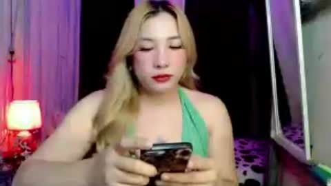 Snapshot of xxmariabig6xx chatting on July 10, 9:23 am xxmariabig6xx online show from July 10, 9:23 am