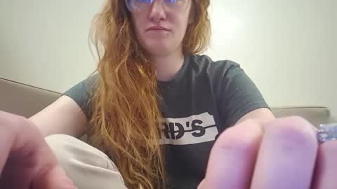 Snapshot of xxmariebliss chatting on April 21, 2:56 pm xxmariebliss online show from April 21, 2:56 pm