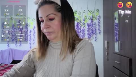 xxmilexx online show from May 5, 10:56 am