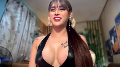 xxmissjuliaxx online show from September 12, 2:33 am