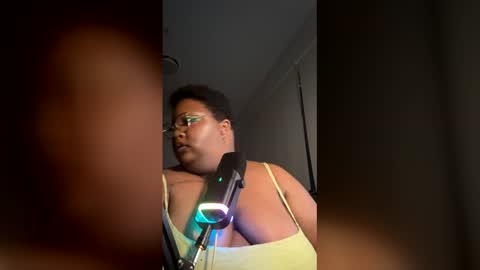 Thee Baddest BBW online show from May 20, 1:12 am