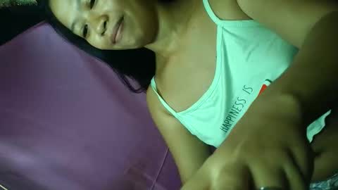 Snapshot of xxpinay_onduty chatting on January 16, 10:52 am sunshine onduty online show from January 16, 10:52 am