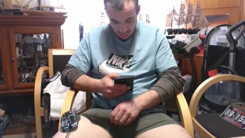 Snapshot of xxscubastevexxx chatting on February 13, 12:56 pm xxScubaStevexx online show from February 13, 12:56 pm