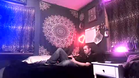 Snapshot of xxscubastevexxx chatting on February 28, 7:09 am xxScubaStevexx online show from February 28, 7:09 am