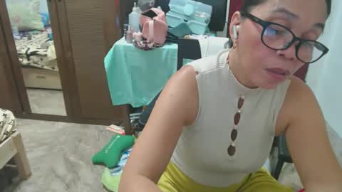 xxsexypinayxx online show from April 12, 1:27 pm
