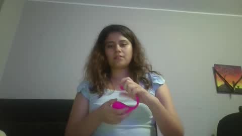 Sophi 3 online show from March 14, 2:50 am