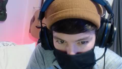 David Fox online show from January 17, 5:01 am