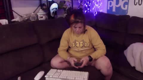 CaliRaeMaxXx online show from February 18, 4:37 pm