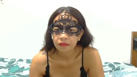 Snapshot of xxx_lingerielover_xxx chatting on July 12, 4:53 pm xxx_lingerielover_xxx online show from July 12, 4:53 pm