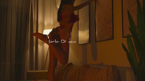 Molly online show from February 9, 12:42 pm