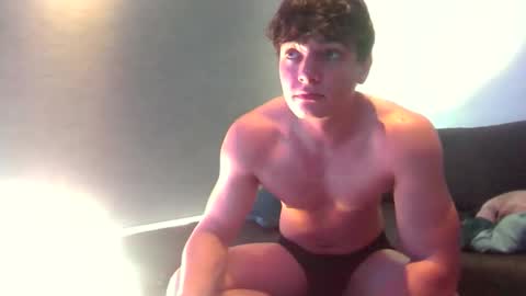 Snapshot of xxxbeastboi chatting on March 6, 6:19 am xxxbeastboi online show from March 6, 6:19 am