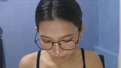 inday pinay online show from May 3, 12:44 pm
